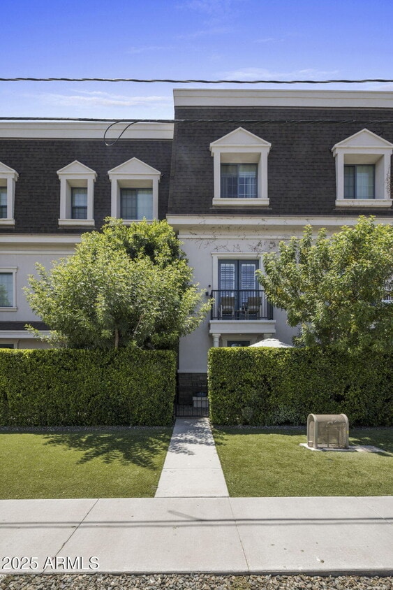 Foto principal - 4438 N 27th St