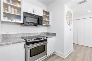 Photo - 18943 Northeast 29th Place, Aventura, FL 33180 - 3 BR 2 BA Condo
