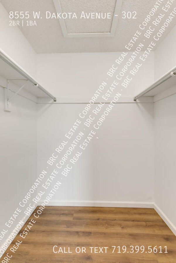 Foto del edificio - 8555 W Dakota Ave