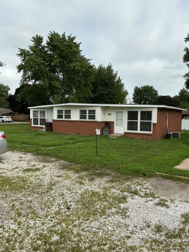 Foto principal - 105 E Glendale St