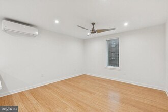 Building Photo - 1302 S 18th St