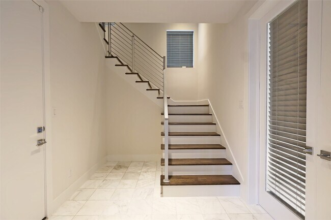 Foto del edificio - 2505 Richton St