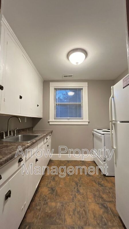 Foto del edificio - 1625 N 33rd St