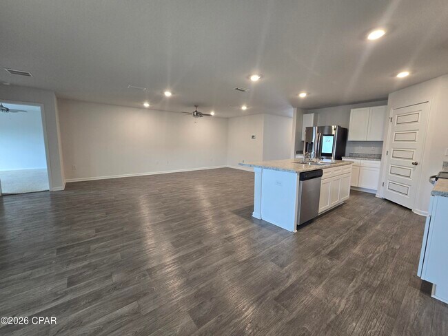 Foto del edificio - 4769 Firefly Ln