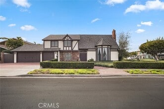 Building Photo - 1300 Antigua Way