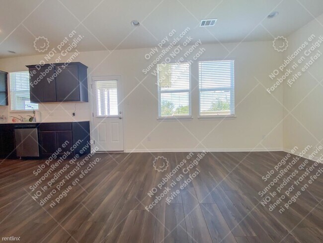 Foto del edificio - 3 br, 2.5 bath House - 12010 Corsicana Trl
