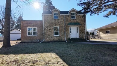 Building Photo - 5315 73rd St