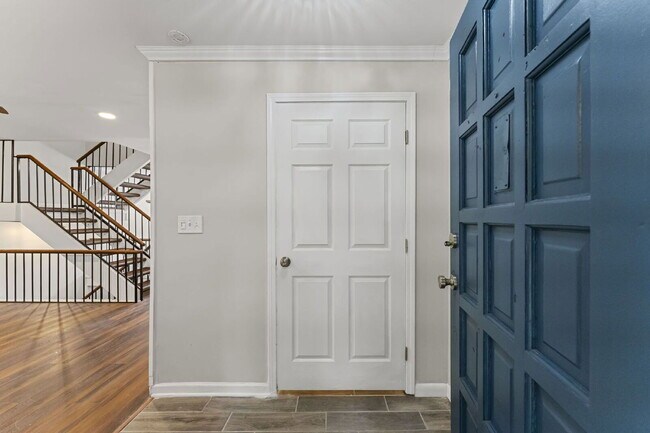 Foto del edificio - 7309 Cardigan Cir