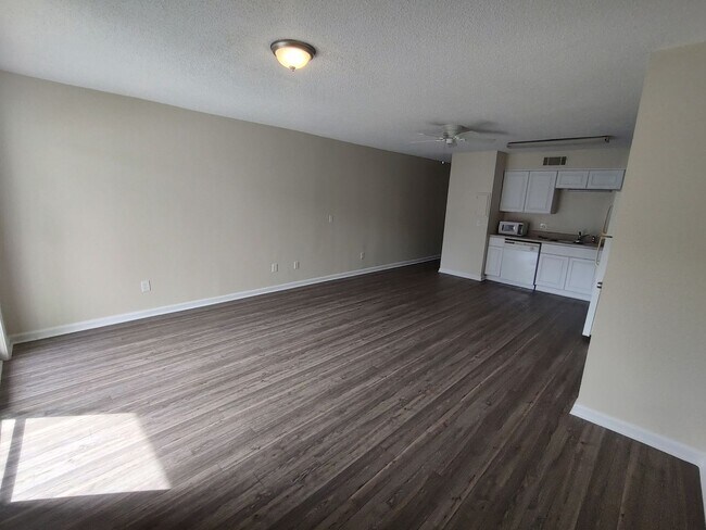 Foto del edificio - SUPER CUTE! 1st Floor 1 Bedroom/ 1 Bath Condo in Murrells Inlet! Close to the beach!