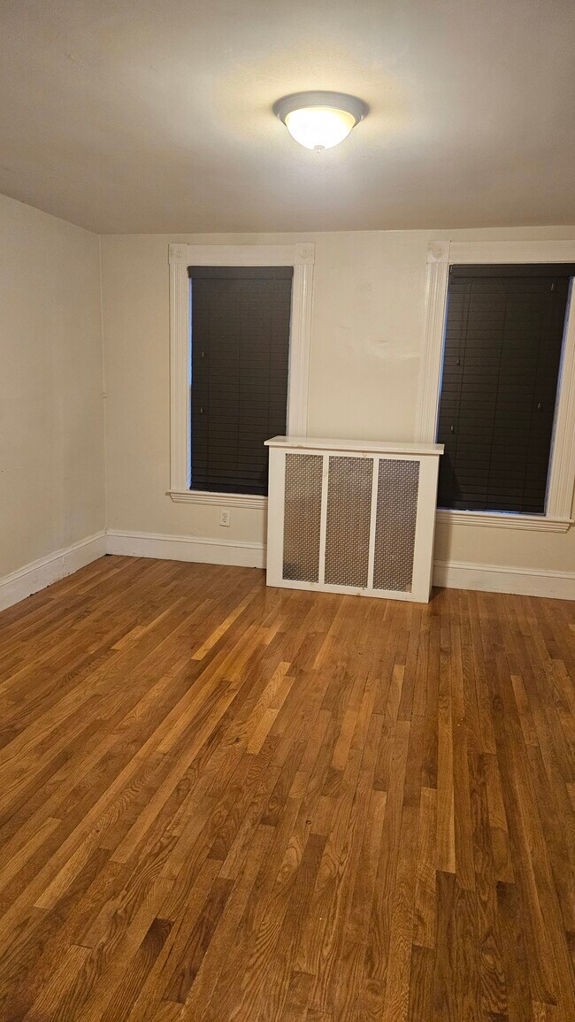 Foto del edificio - 376 Medford St