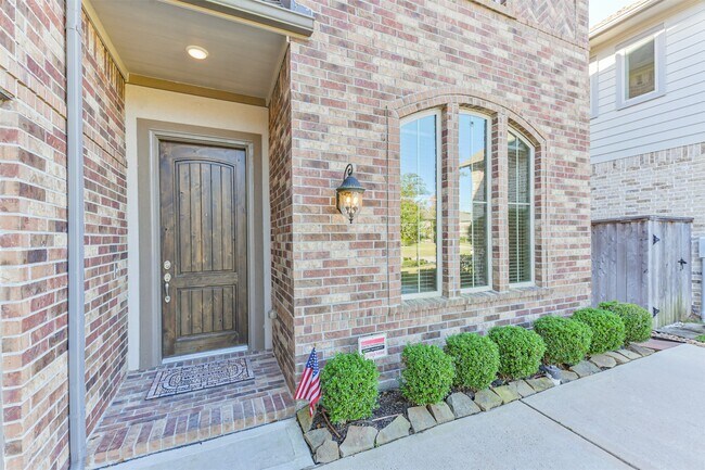 Foto del edificio - 210 Liatris Ct