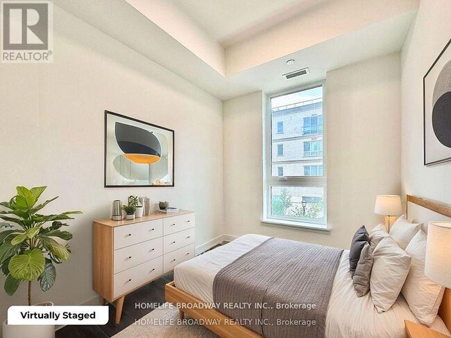 Building Photo - 101 Cathedral High St