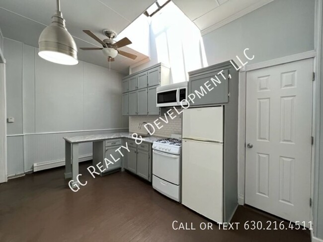 Foto del edificio - 218-220 Main St