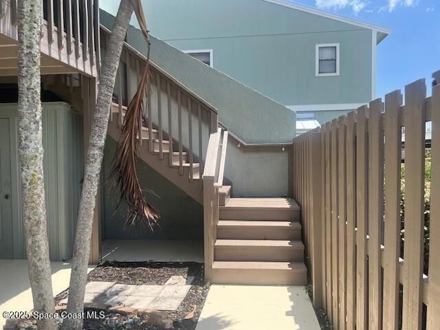 Foto del edificio - 1132 Breezy Way