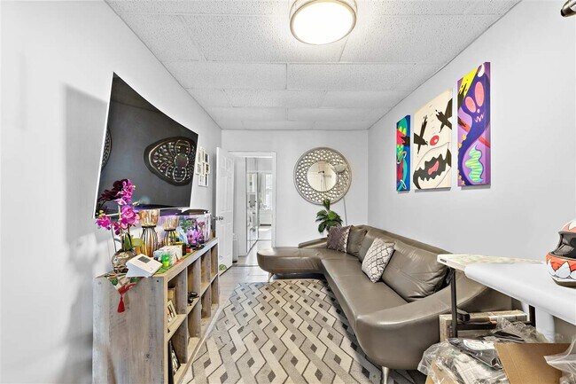 Foto del edificio - 50 St Pauls Ave