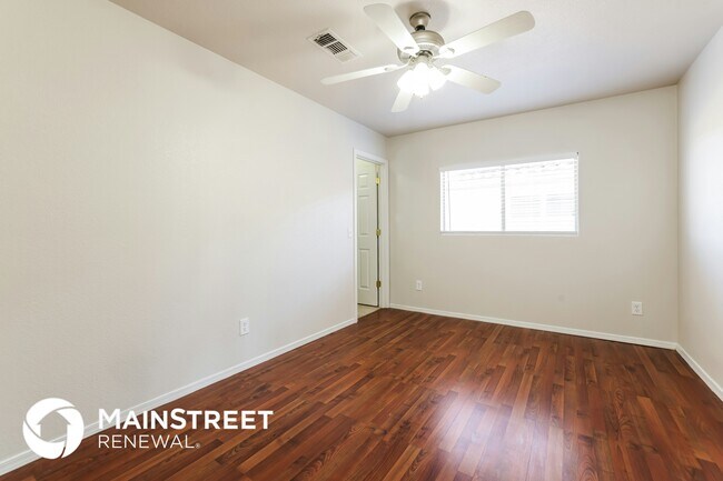 Foto del edificio - 3501 N Crystal Hill Ave
