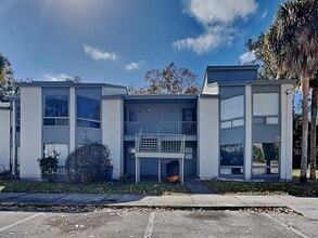 Building Photo - 2622 Lemon Tree Ln