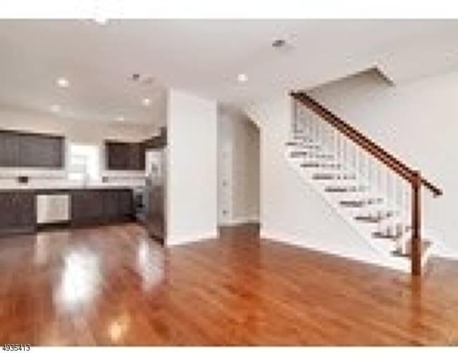 Building Photo - 169 Passaic St