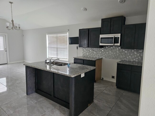 Building Photo - 5412 Capilla St