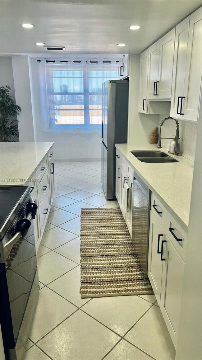 Foto del edificio - 251 174th St