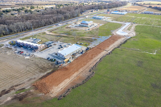 Foto del edificio - Legacy Park Townhomes