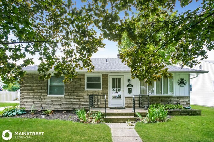 Primary Photo - 4726 N LONGWORTH AVE, INDIANAPOLIS, IN 46226