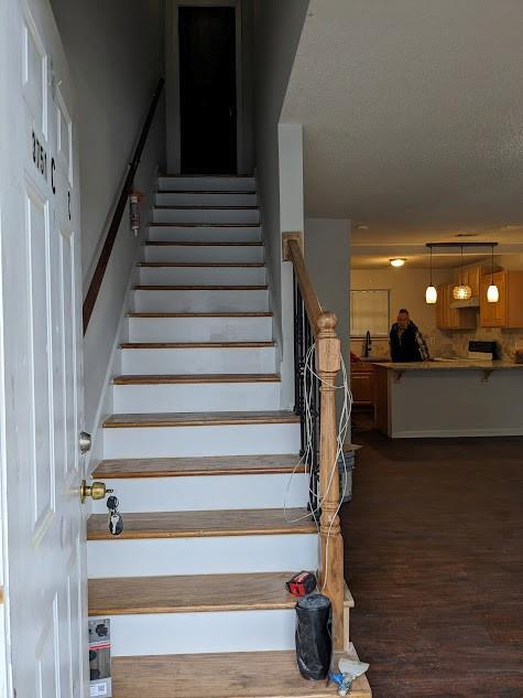 Foto del edificio - 3728 Oakwood Hills Dr