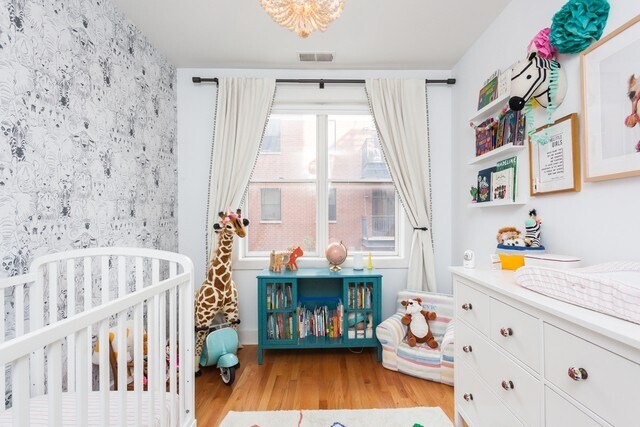 Foto del edificio - 2745 W Armitage Ave