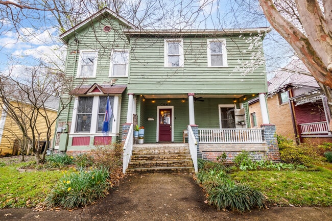 Building Photo - 625 Luttrell St