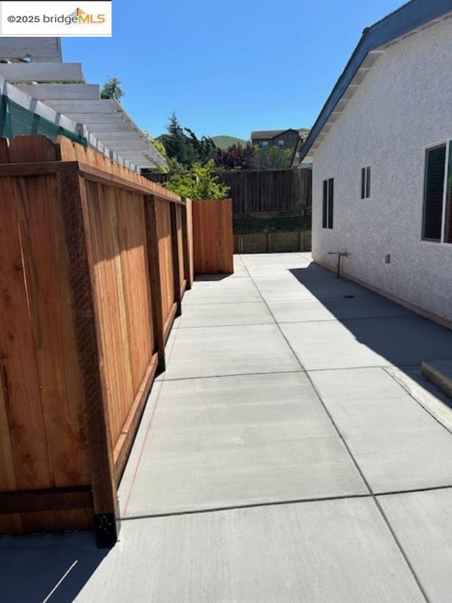 Building Photo - 133 Greenmeadow Cir