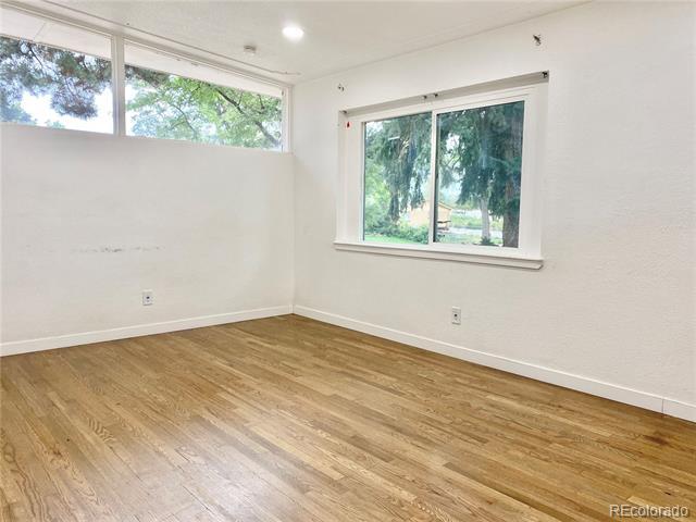 Foto del edificio - 1127 Clinton St