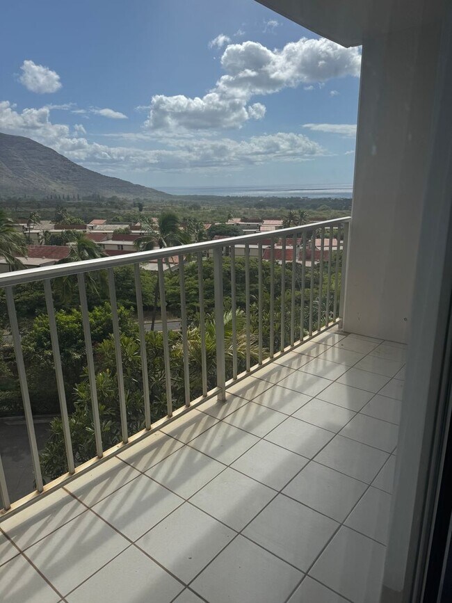 Foto del edificio - Furnished 2 bedroom 1 bath Condo
