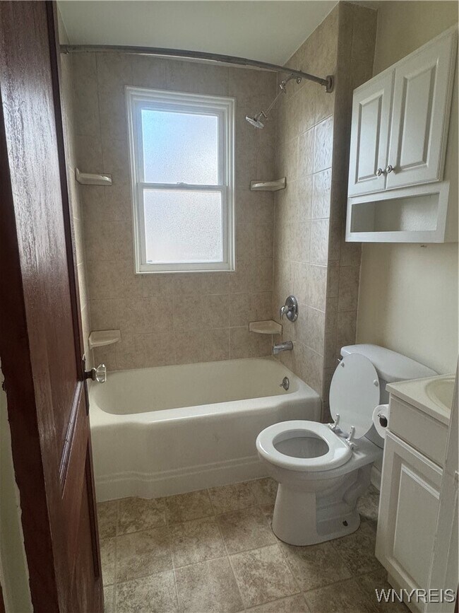 Foto del edificio - 5 Liberty St