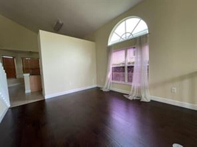 Photo - 4531 SW 131st Ter House