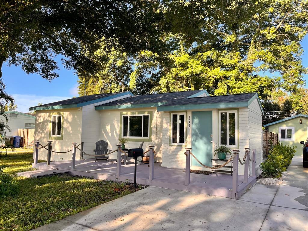 Foto principal - 1508 59th St N
