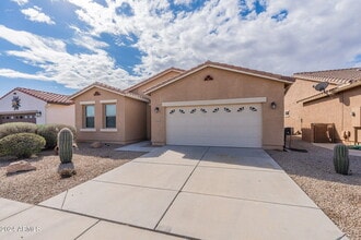Building Photo - 2623 E San Mateo Dr
