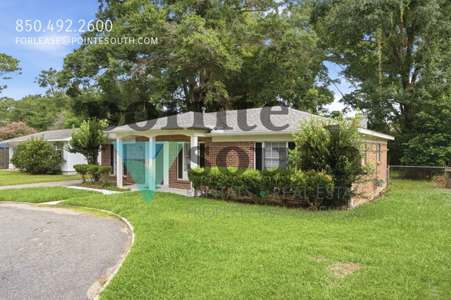Building Photo - 509 Gayfer Ave