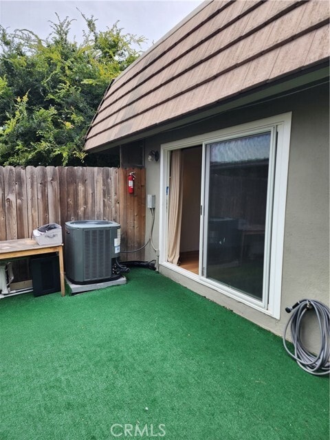 Building Photo - 4773 Larwin Ave