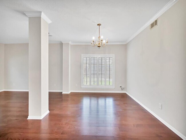 Building Photo - 10802 Sutter Ranch Cir