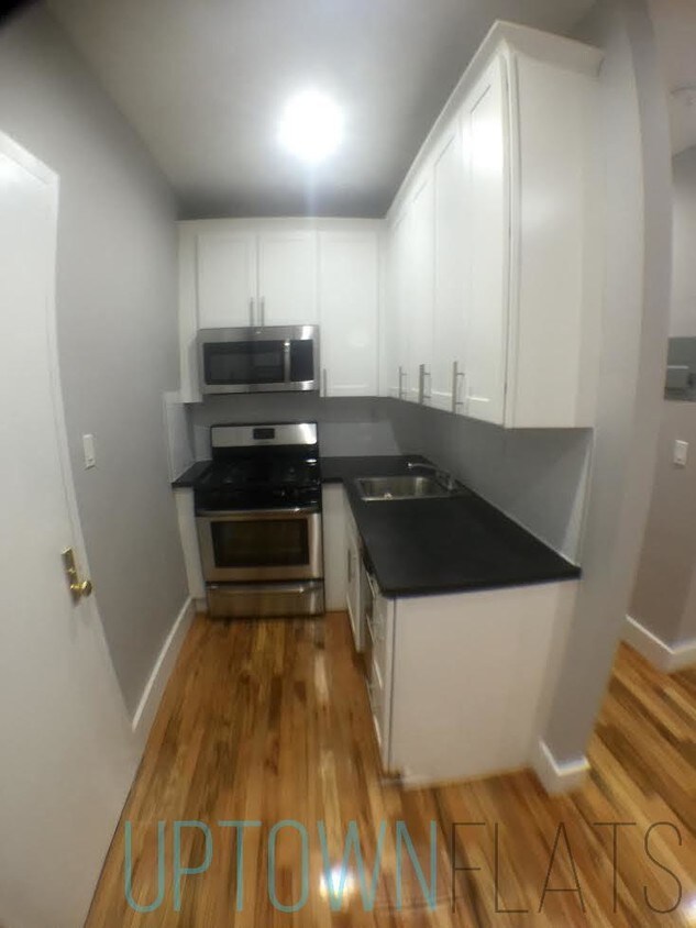 Primary Photo - 1091 Saint Nicholas Ave