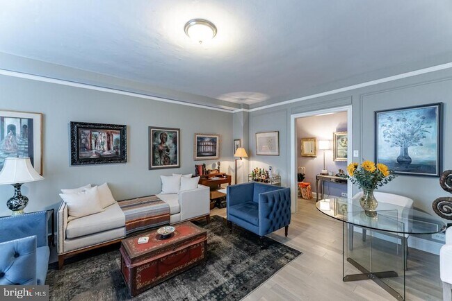 Foto del edificio - 2031 Locust St