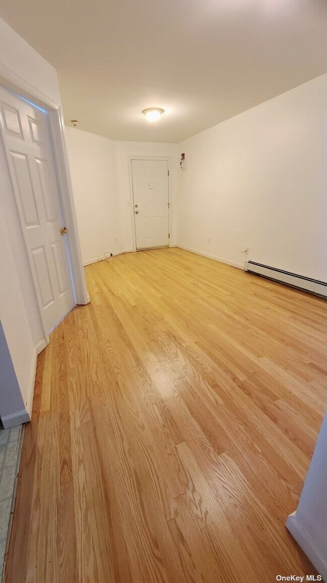 Building Photo - 246 Fair Harbor Dr