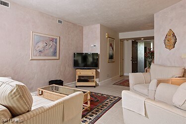 Foto del edificio - 26930 Wedgewood Dr