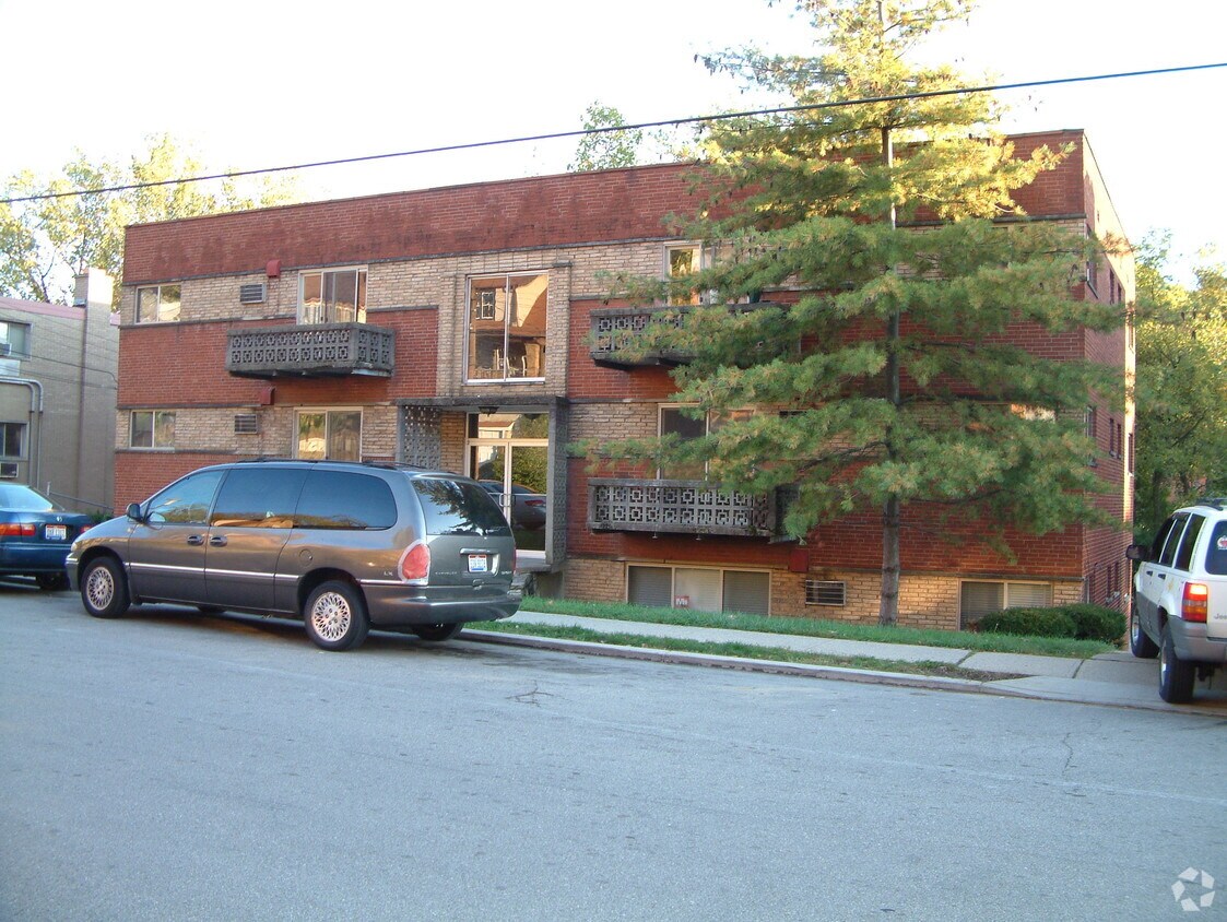 Building Photo - 545 Lowell Ave