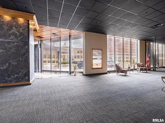 Foto del edificio - 125 SW Jefferson Ave