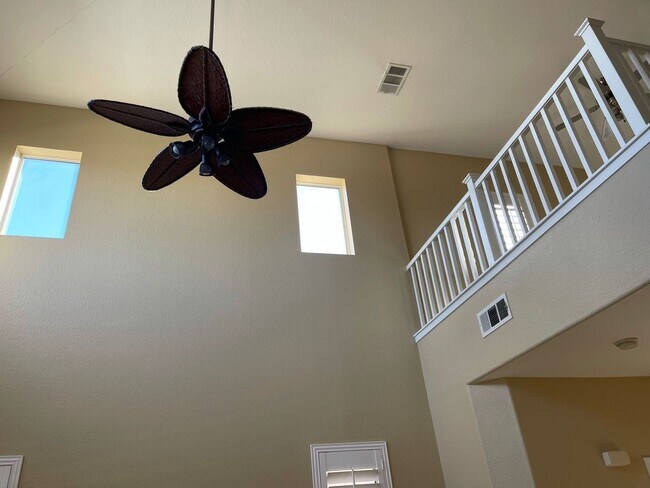 Foto del edificio - 205 Priority Point St