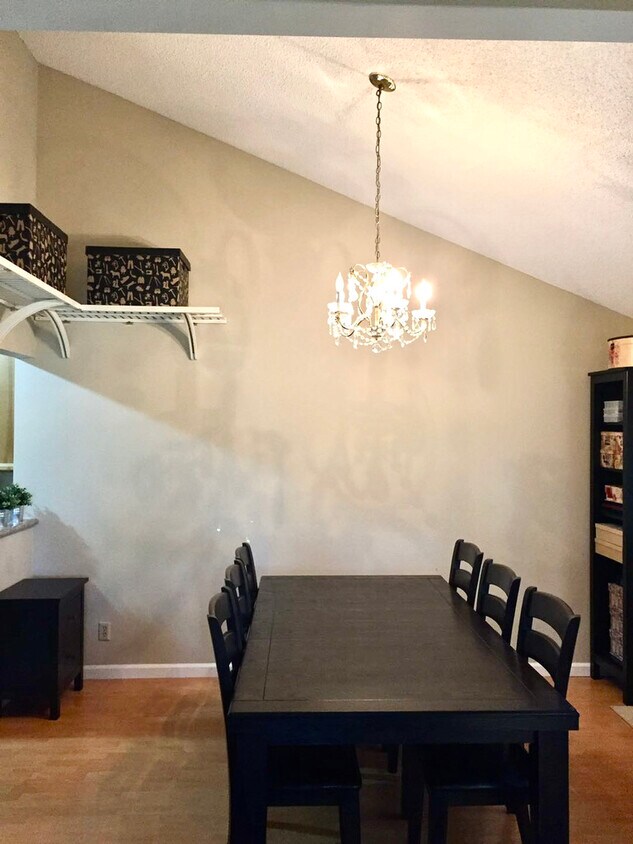 Dinning room - 4691 Albany Cir
