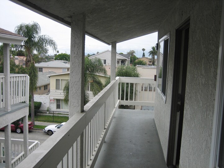 1148 Molino Ave Unit 5, Long Beach, CA 90804 Apartment for Rent in