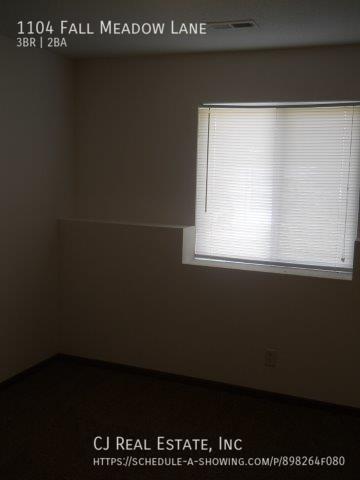 Foto del edificio - 1104 Fall Meadow Ln