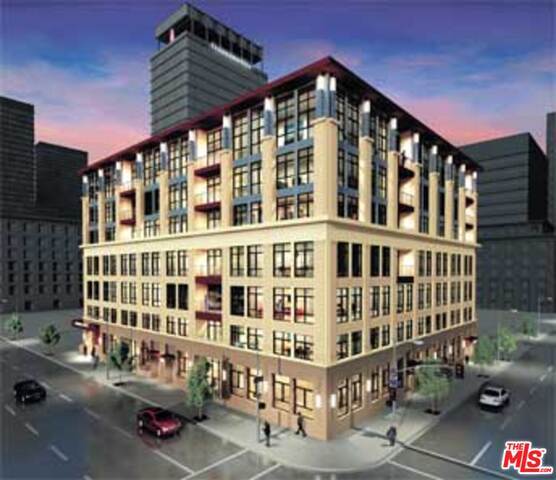 Primary Photo - 330 W 11th St